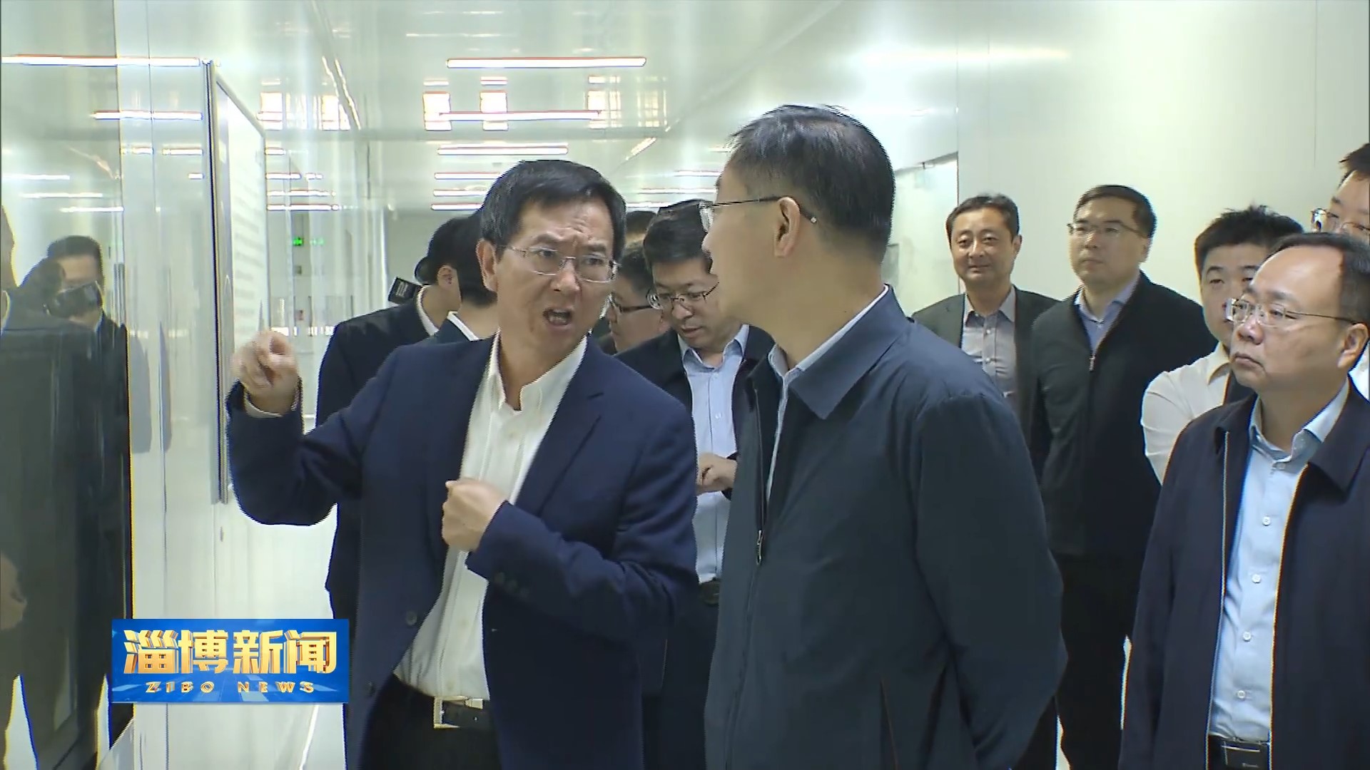 中共淄博市委書(shū)記馬曉磊到新恒匯電子調(diào)研2.jpg